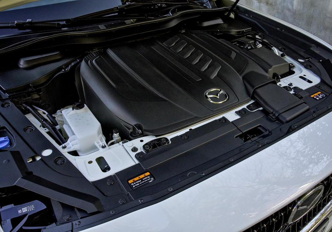 Mazda CX-60 e-Skyactiv diesel ibrida motore