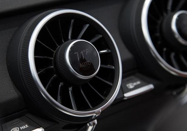 Nuova Audi TT dettaglio bocchette di aerazione