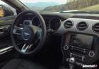 Ford Mustang 2.3 EcoBoost interni