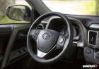Prova Toyota Rav4 4WD White Edition interni