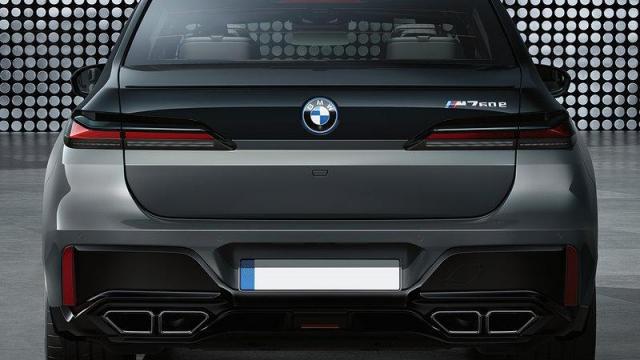 BMW Nuova Serie 7 4