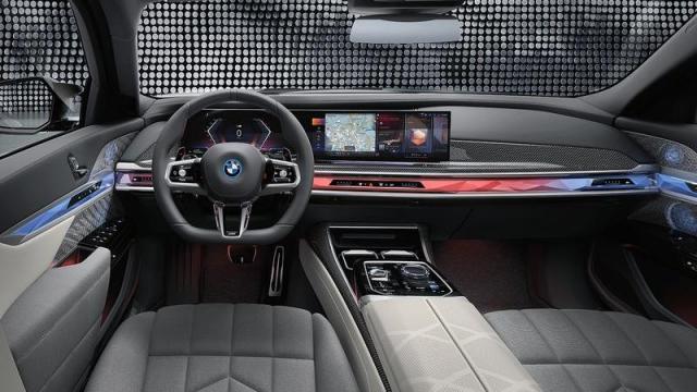 BMW Nuova Serie 7