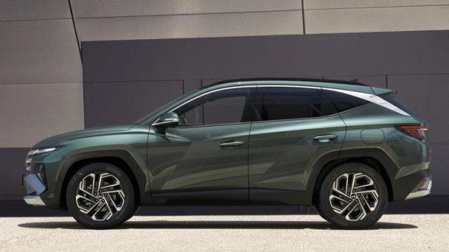 Hyundai Tucson Plug-in Hybrid profilo