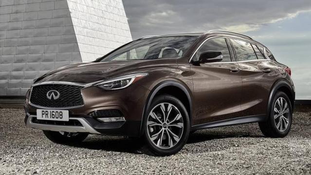 Infiniti QX30 anteriore