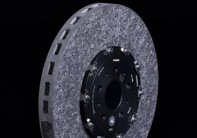 Brembo SGL Carbon Ceramic Brakes aumenta la capacità produttiva
