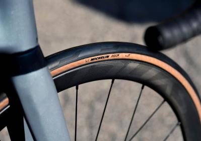 Michelin scalda i motori alla Nove Colli 2026