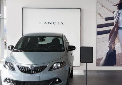Rinascimento di Lancia: concessionarie riviste e venditori specializzati