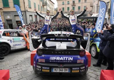 Back to the 80': la Lancia Ypsilon Rally2 domina al Ciocco e a Le Touquet