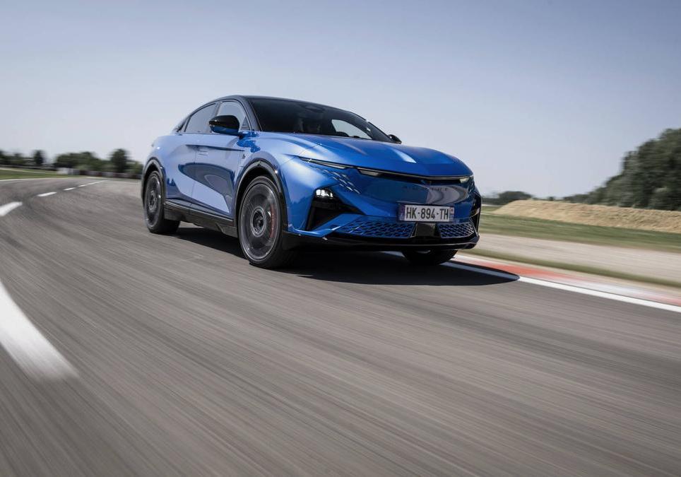 Alpine A390 GTS - in accelerazione
