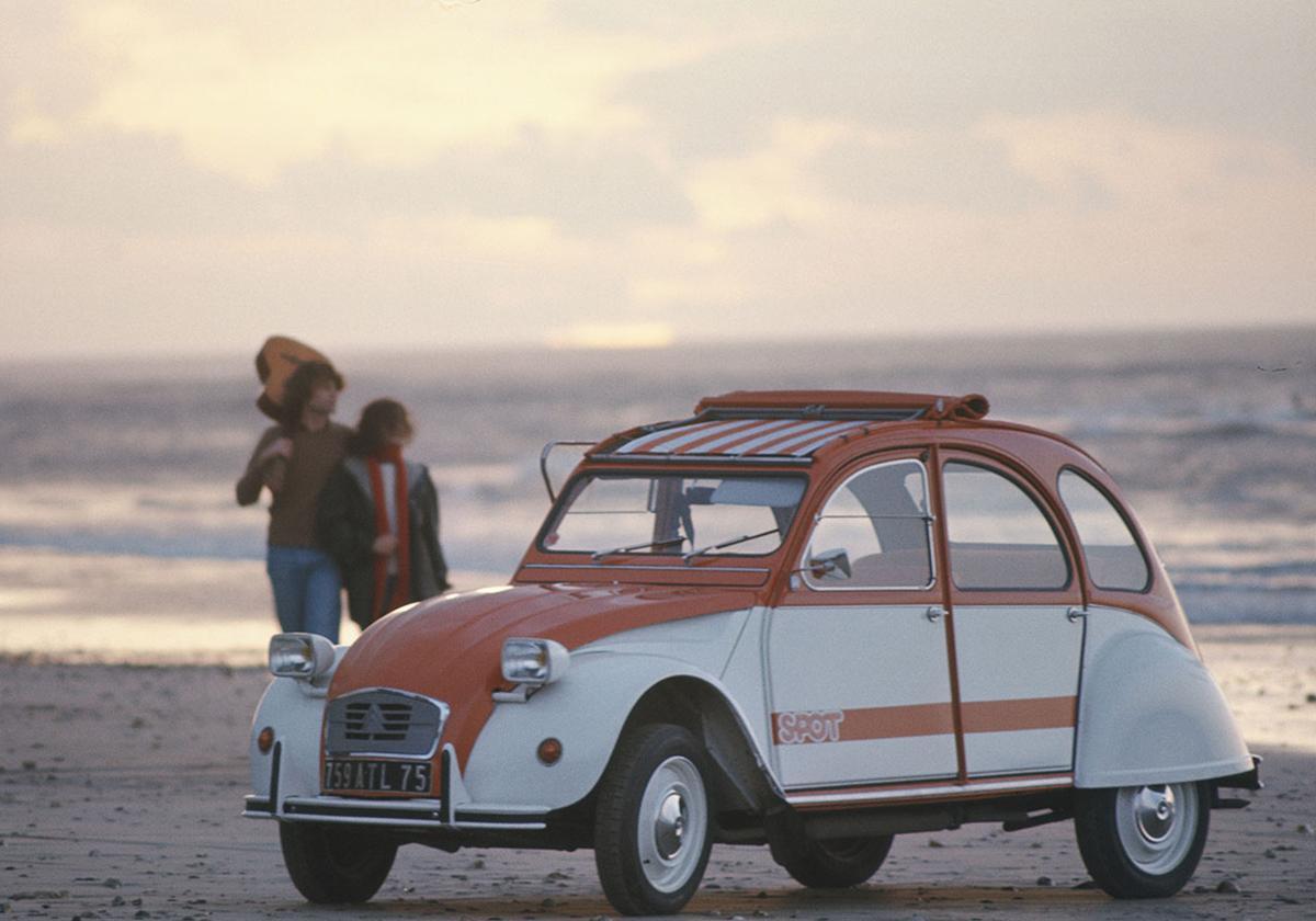 Foto La '2 Cavalli' fa 70 anni, Citroën racconta la sua storia 08 Patentati Foto La '2 Cavalli' fa 70 anni, Citroën racconta la sua storia 08 Patentati