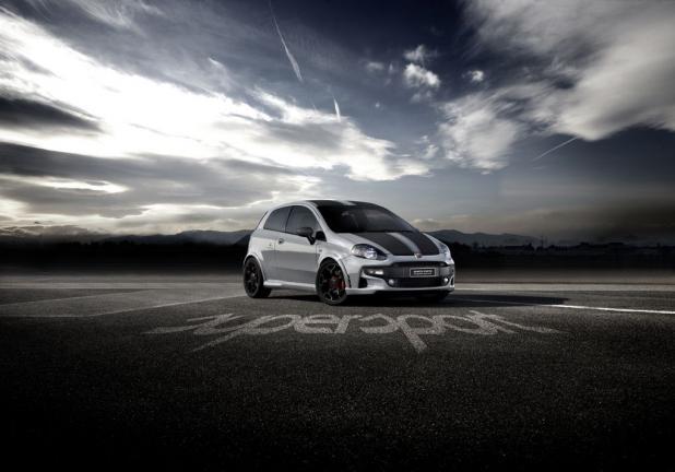 Abarth Punto Supersport prospettiva 2