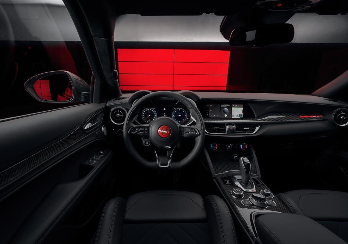 Alfa Romeo gamma Luna Rossa 7