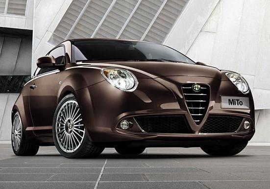 Alfa Romeo Mito tre quarti anteriore