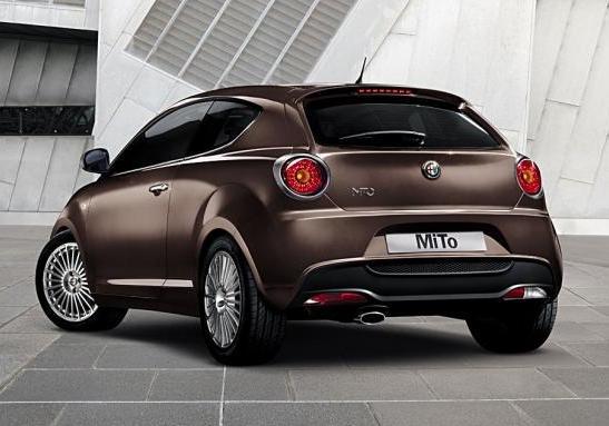 Alfa Romeo Mito tre quarti posteriore