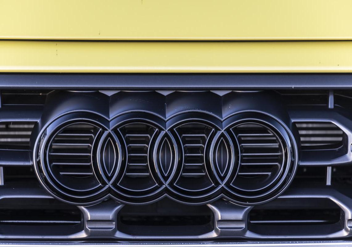 Audi A3 allstreet TDI quattro anelli neri