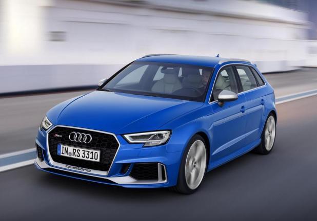 Audi RS3 Sportback tre quarti anteriore