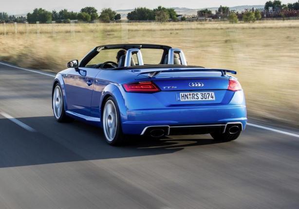 Audi TT RS roadster tre quarti posteriore