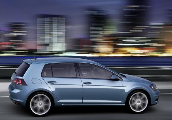 Auto dell'Anno 2013 Volkswagen Golf profilo