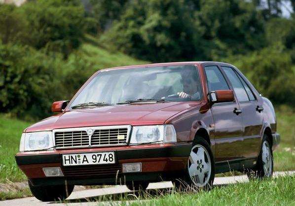 Auto d'epoca Lancia Thema Ferrari