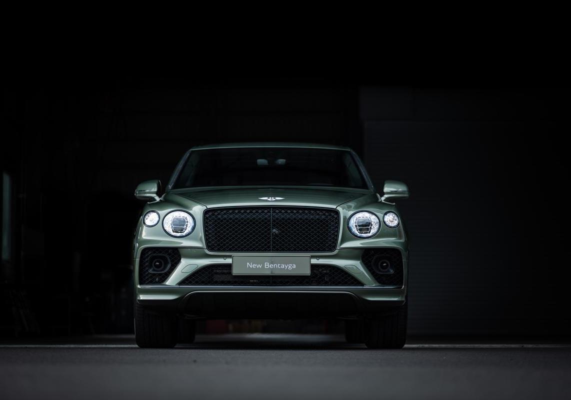 Bentley Bentayga immagine