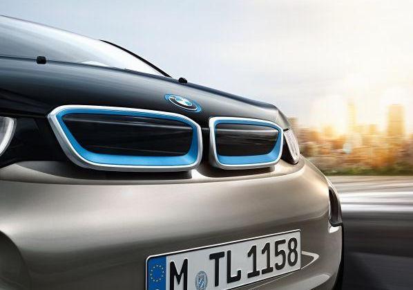 BMW i3 dettaglio sezione anteriore