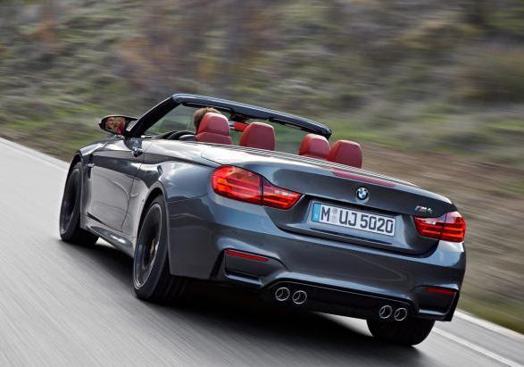 BMW M4 Cabrio tre quarti posteriore