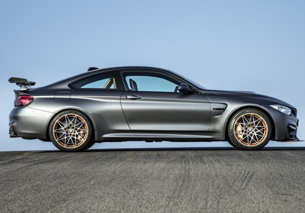 BMW M4 GTS profilo