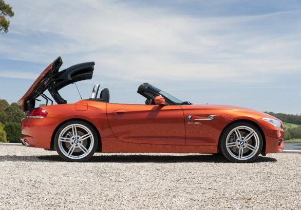 BMW Z4 restyling 2013 apertura hardtop quasi completata