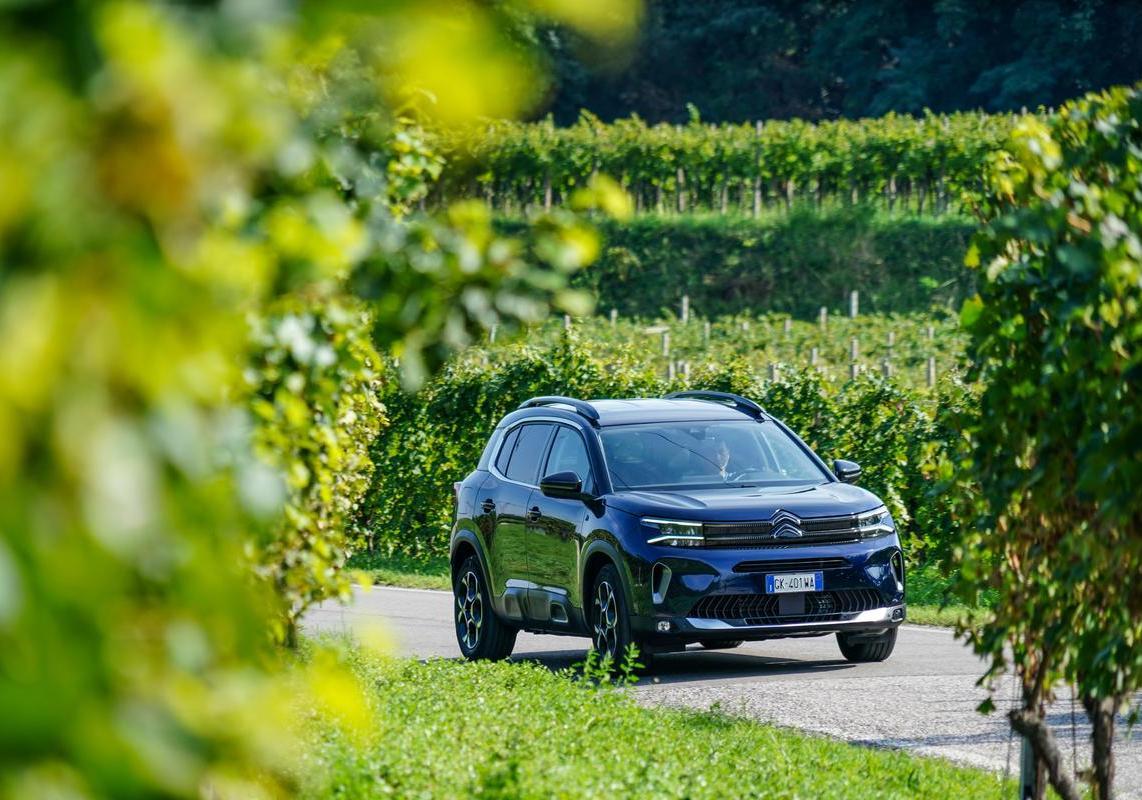 Citroen C5 Aircross Hybrid 2022 foto