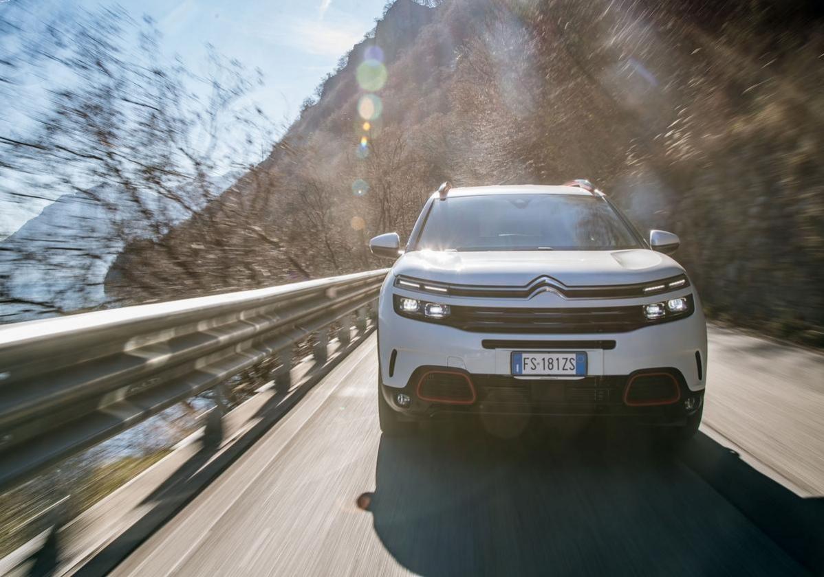 Citroen C5 Aircross PureTech 180 CV 3