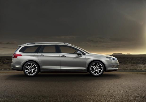 Citroen C5 Tourer restyling profilo