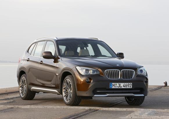 Crossover BMW X1 pre-restyling 3