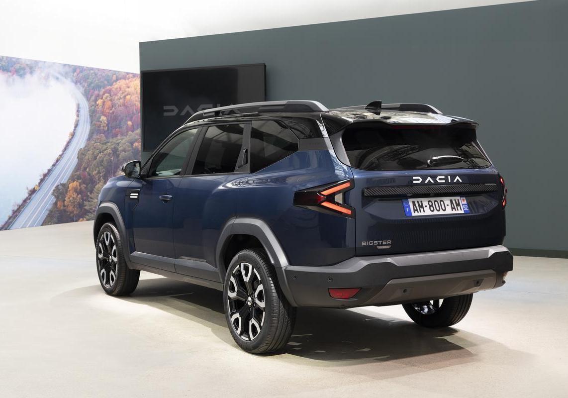Dacia Bigster indigo Blue immagine