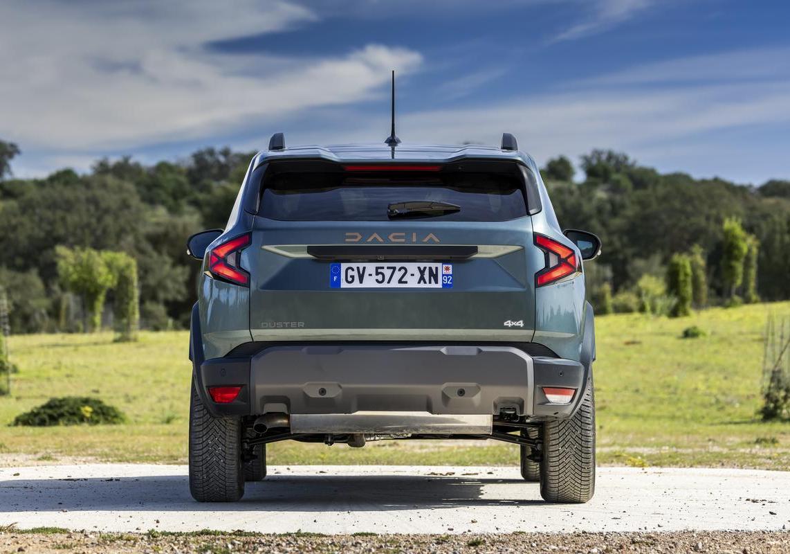 Dacia Duster 4x4 2025 posteriore