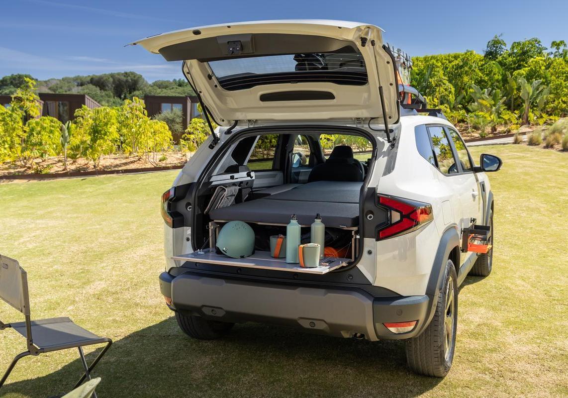 Dacia Duster Hybrid 155 Journey 2