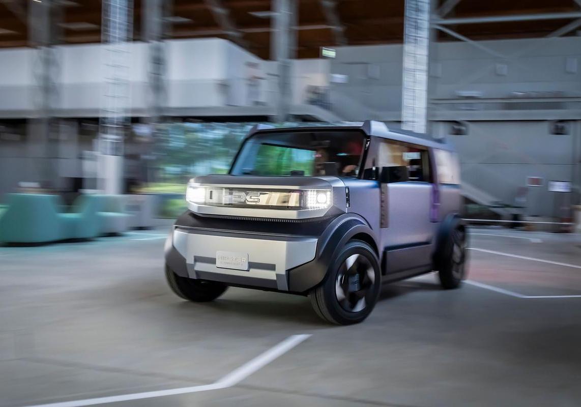 Dacia Hipster Concept foto in movimento