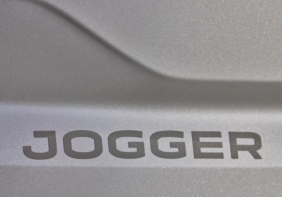 Dacia Jogger GPL 7 posti scritta laterale