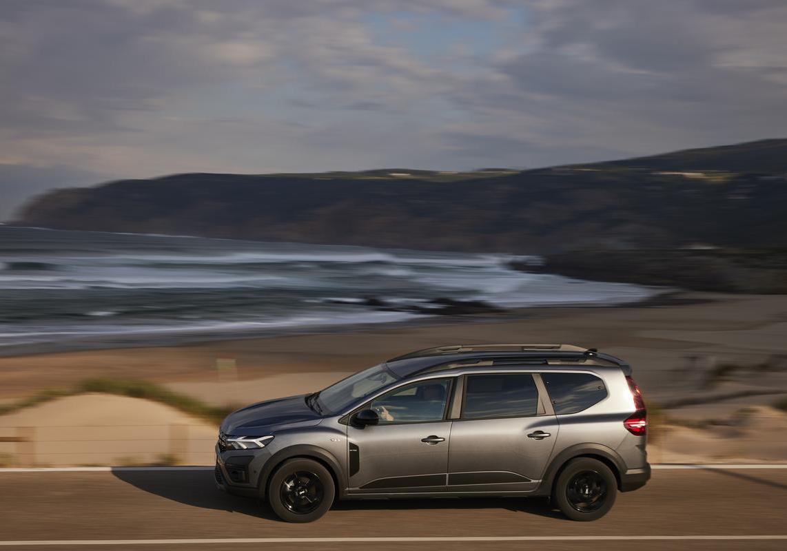 Dacia Jogger Hybrid extreme profilo