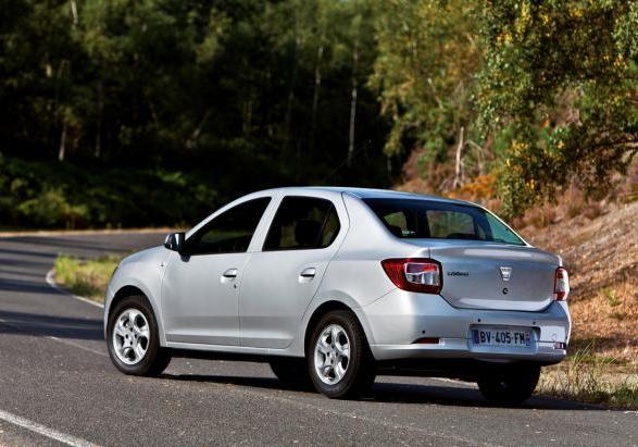 Dacia Logan restyling 2012 tre quarti posteriore