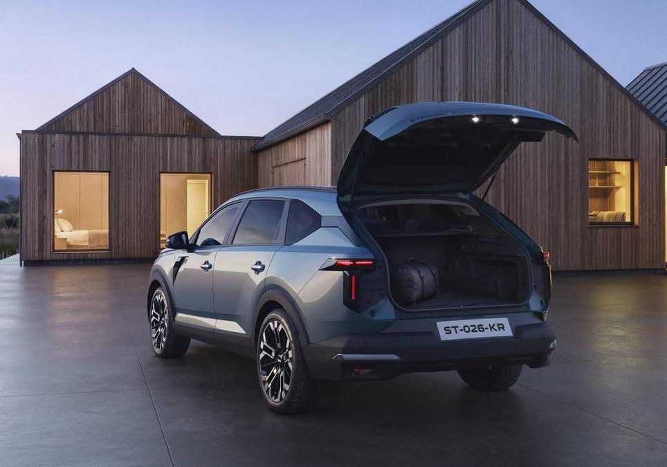 Dacia Striker 5