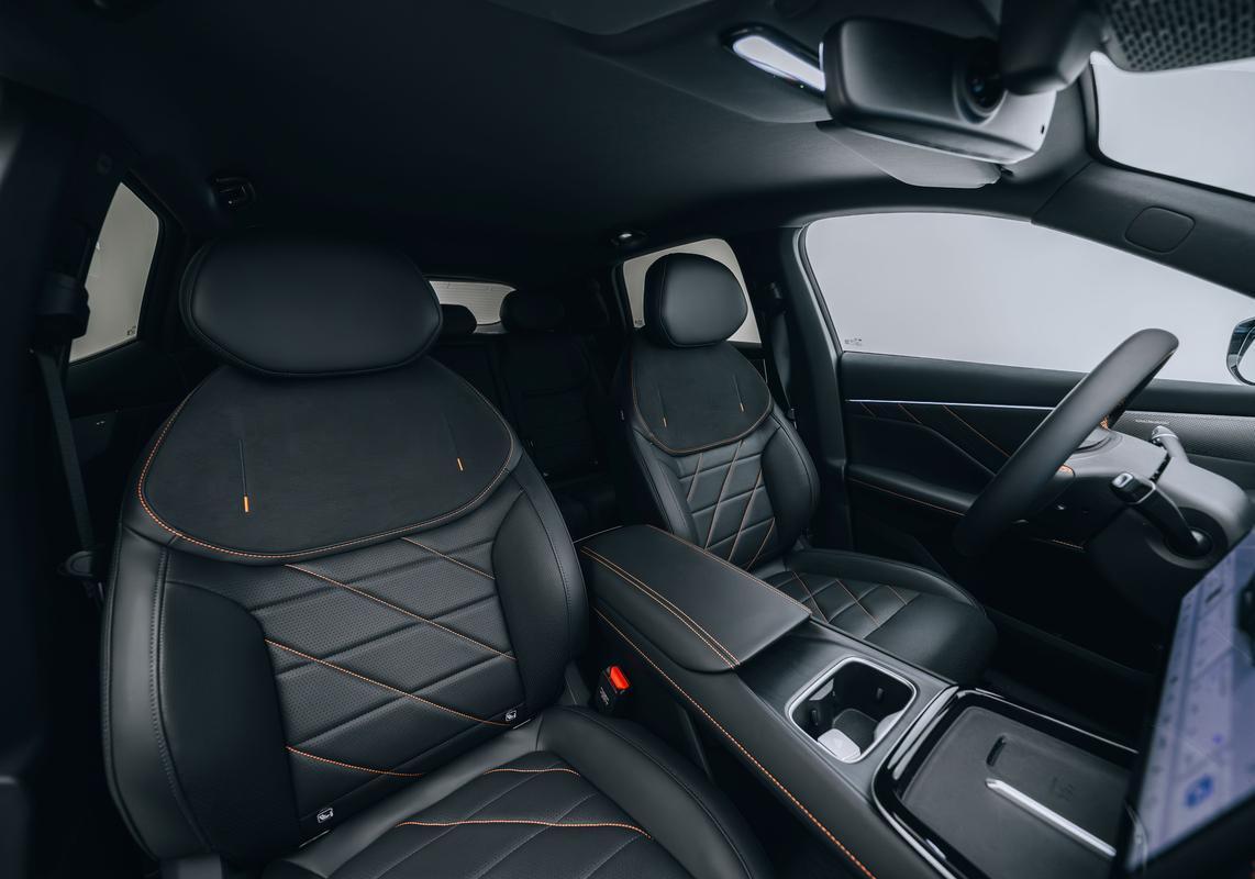 Deepal S05 Ultra Hybrid - interni