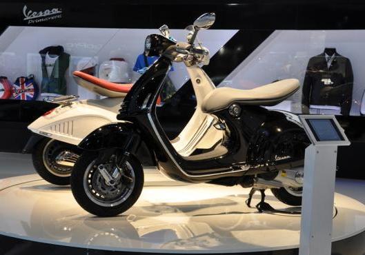 EICMA 2013 Vespa 946