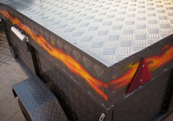 Fiamme aerografate carrozzeria auto 7