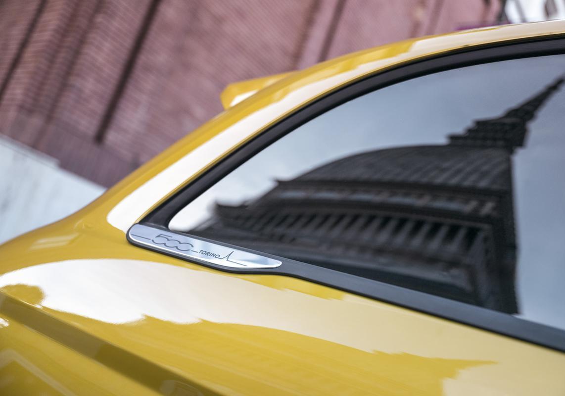 Fiat 500 Hybrid 2025 Torino 4