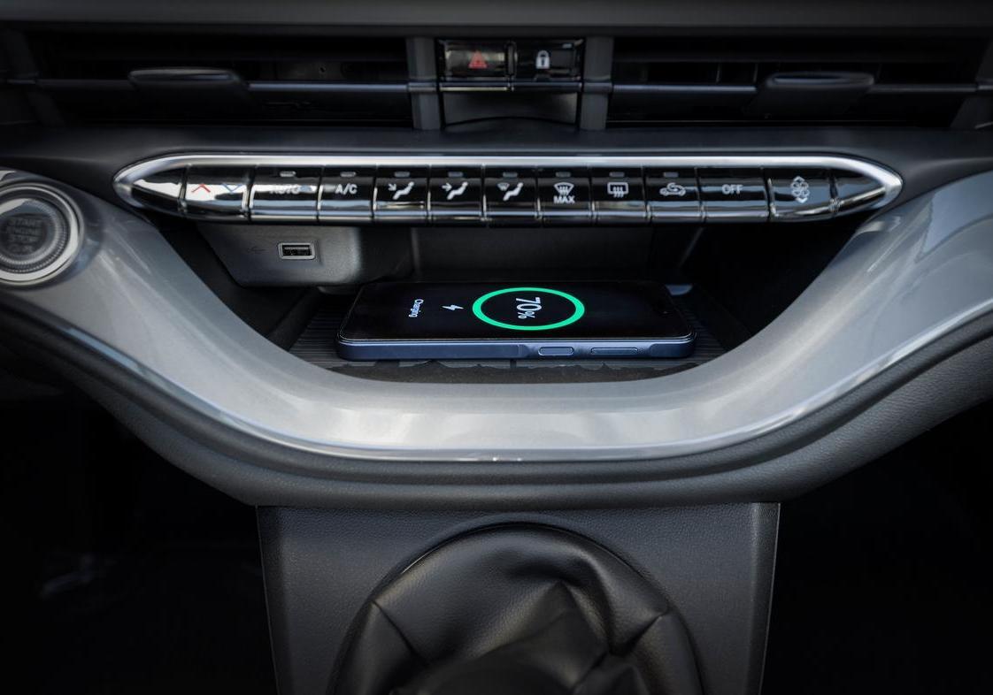 Fiat 500 Hybrid Dolcevita - wireless