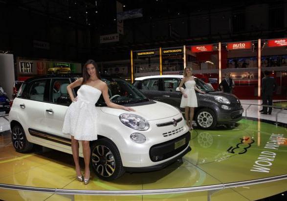 Fiat 500L bianca e grigia Salone di Ginervra 2012