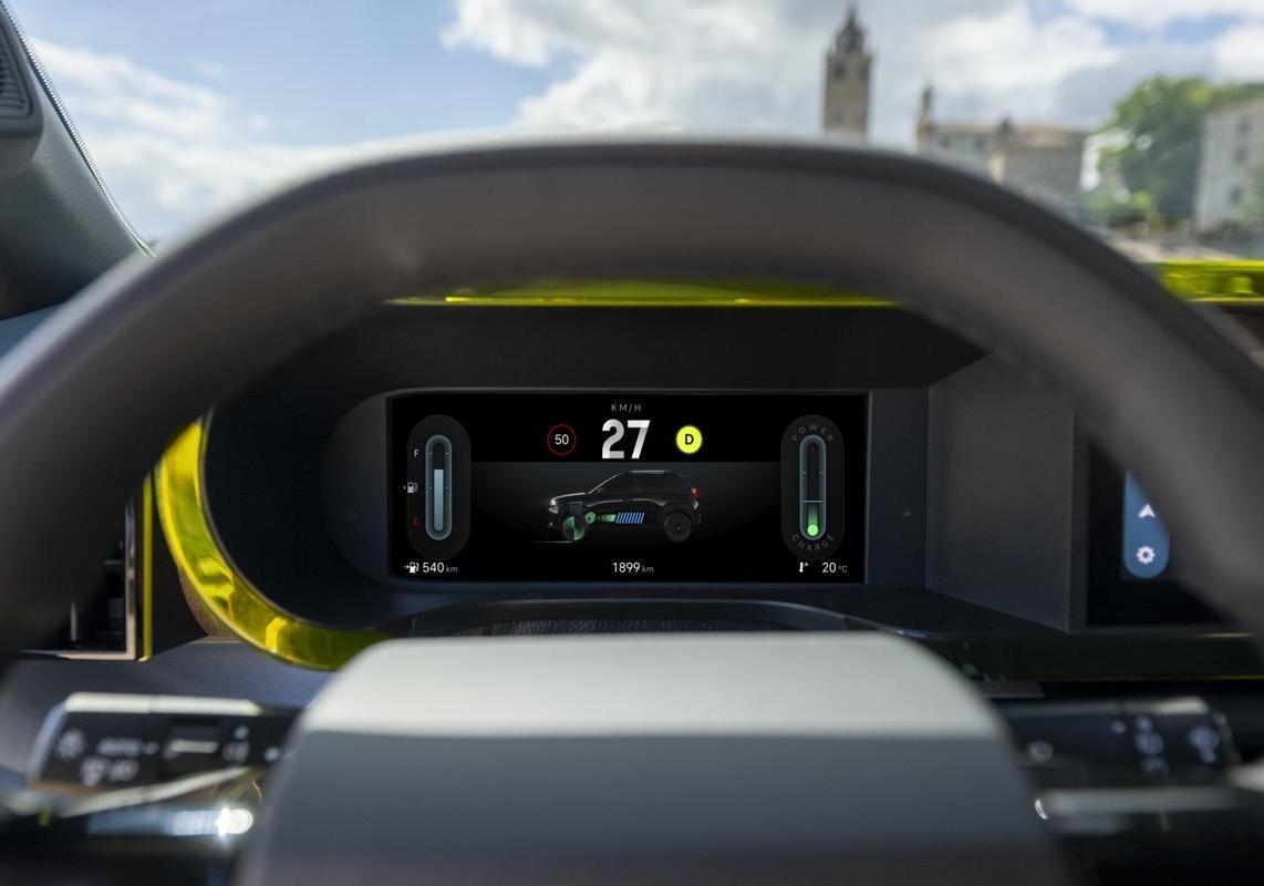 Fiat Grande Panda ibrida La Prima strumentazione
