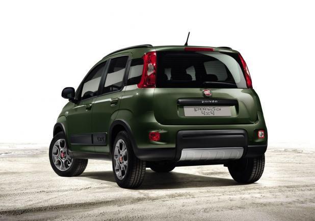 Fiat nuova Panda 4x4 tre quarti posteriore