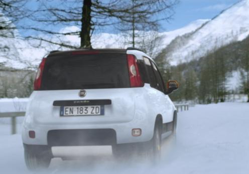 Fiat Panda 4x4 Antartica posteriore frame spot