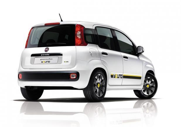 Fiat Panda Young tre quarti posteriore